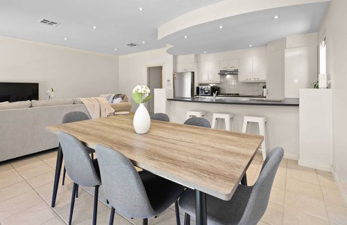 Beaumont House | Beaumont Bliss: 4BR/2.5BA Family Retreat