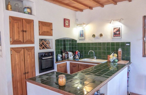 Palau-del-Vidre House | Beautiful private villa for 6 people with WIFI, private pool, TV and terrace