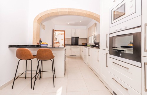 Costa Nova Villa | Beautiful 3 Bedroom Villa with Pool