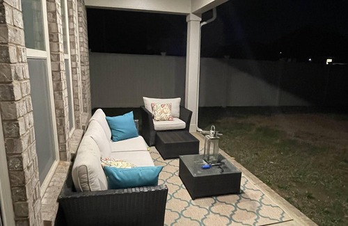 Murfreesboro House | Beautiful 4 Bedroom home with indoor fireplace.