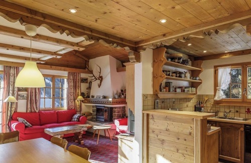 Rougemont Apartment | Beautiful apartment Rougemont, sleeps 5