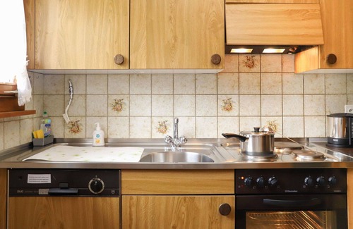 Zweisimmen Apartment | Beautiful apartment for 4 people with WIFI, TV and terrace