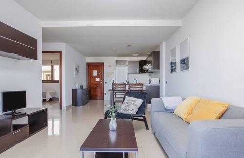 El Cotillo Apartment | Beautiful Apartment “2 dormitorios Vista Mar” with Sea View, Wi-Fi, Terrace & Shared Pool