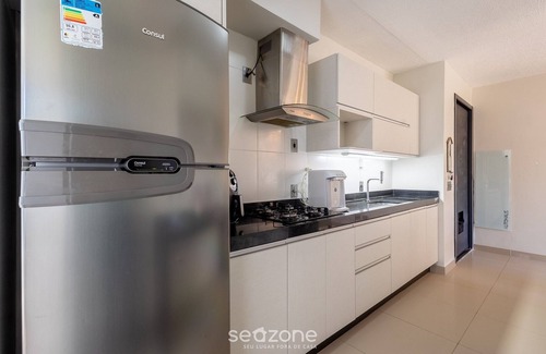 Itajai Apartment | Beautiful Apartment in Building With Pool Mpb0034