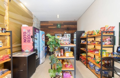 Itajai Apartment | Beautiful Apartment in Building With Pool Mpb0034