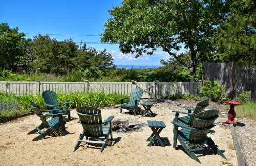North Truro House | Beautiful backyard pool deeded beach rights