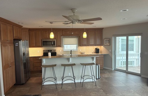 Nettles Island House | Beautiful Beach Home on Nettles Island with Private Beach Access