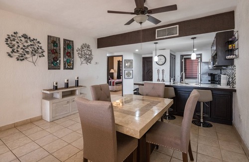Obrera Condo | Beautiful Beachfront 2-Bedroom Condo at Princesa de Peñasco