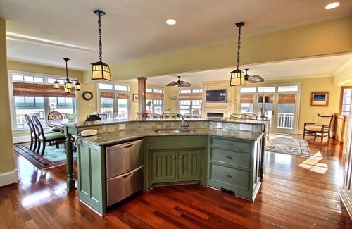 Admiral Estates House | Beautiful Cape May Beach front home, One of the top 50 homes in New Jersey