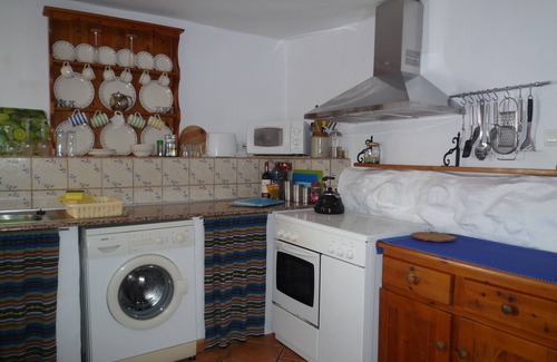 Orgiva Villa | Beautiful Casita with Private Walled and Gated Pool, Stunning Gardens & WiFi