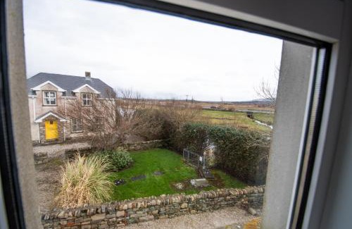 Tullaghan House | Beautiful coastal house at the Drowes Rivermouth