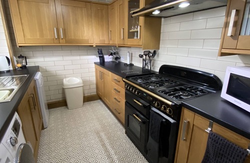 Rhayader Cottage | Beautiful cottage in the heart of Rhayader with riverside views (pet friendly)