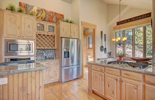 Elk Run House | Beautiful Executive Home/On the River Golf Course/Amazing Views