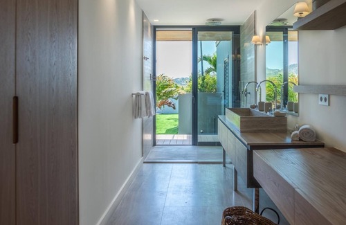 Quartier du Roi Villa | Beautiful Firefly Luxury villa