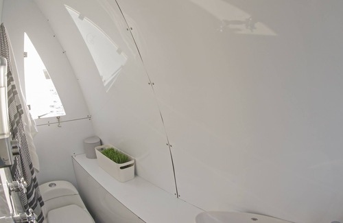 Bacalar Boat Rental | Beautiful Floating House in the 7 Colors Lagoon, Bacalar, Mexico