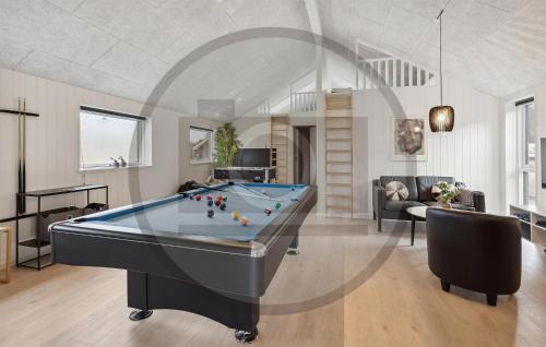 Jesendorf House | Beautiful Home In Jesendorf With Sauna