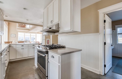 Roads End House | Beautiful home with ocean views, easy beach access and wheelchair accessible
