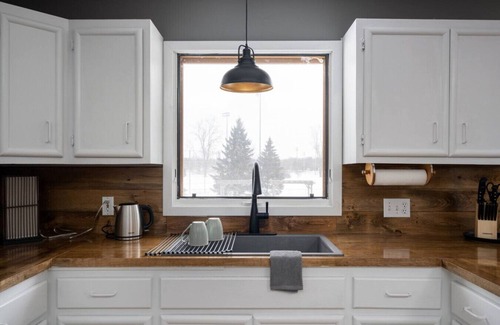 Burnips House | Beautiful King bed Farmhouse in Hudsonville MI