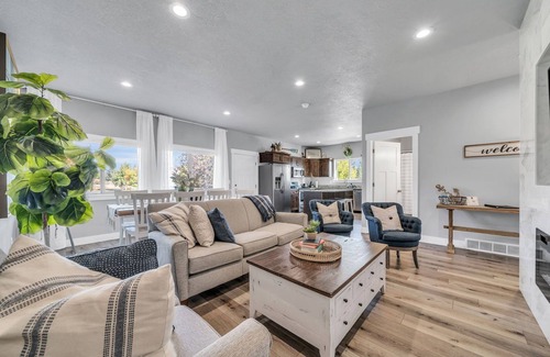 Garden City House | Beautiful Lake House with pool and hot tub!