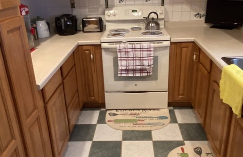 Rhinelander House | Beautiful Lakefront House With Three Bedrooms, Two Baths, Pier/Hoist