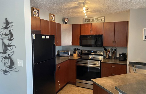 East Kootenay Condo | BEAUTIFUL LAKESIDE CONDO PERFECT FOR FAMILIES