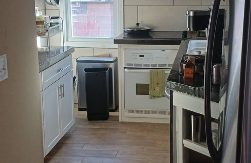 Corn Hill Apartment | Beautiful one bedroom in historic Corn Hill.