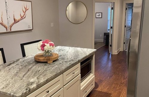 Oxford Condo | Beautiful Oxford Townhouse