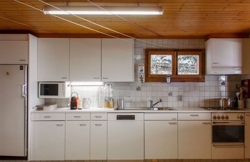 Aran House | Beautiful private villa for 8 people with TV, terrace and panoramic view