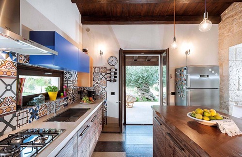 Rosolini Villa | Beautiful private villa for 10 people with A/C, private pool, WIFI, TV and patio