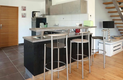 Trevignon House | Beautiful private villa for 8 people with WIFI, TV and terrace