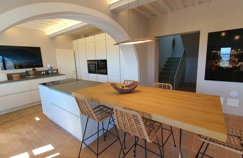Torre A Castello Villa | Beautiful private villa for 12 people with WIFI, A/C, private pool, terrace and panoramic view