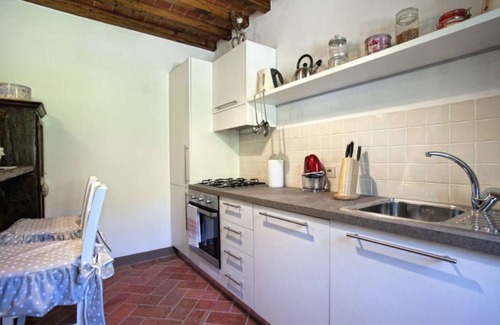 Cortona Villa | Beautiful private villa for 11 guests with private pool, sauna, WIFI, hot tub, A/C and TV