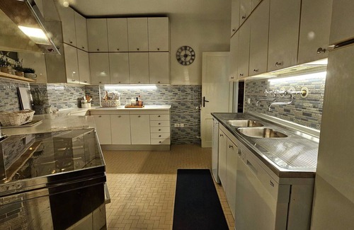 Cetona Villa | Beautiful private villa for 7 guests with WIFI, private pool, TV and veranda