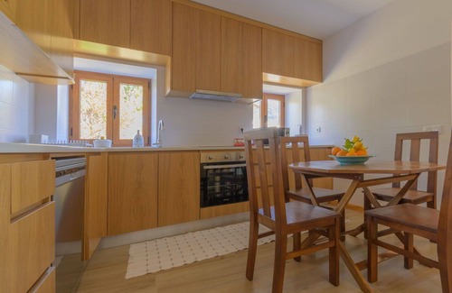 Vilar de Mouros House | Beautiful private villa for 6 guests with WIFI and TV