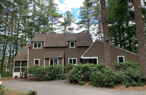 Lancaster House | Beautiful Private Waterfront Home