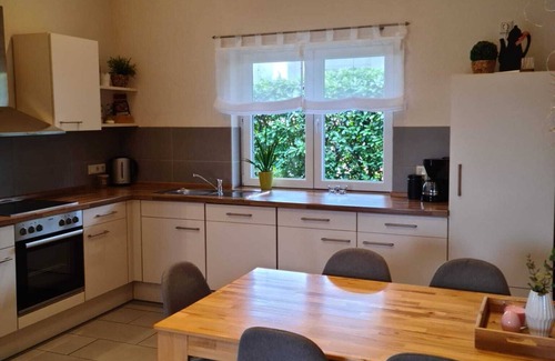 Frankenberg House | beautiful property with 2 cottages, sauna, forest edge, quiet location