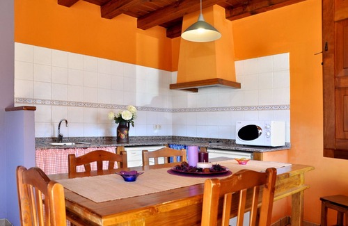 Lerones Apartment | Beautiful Rustic duplex apartment for 6 people