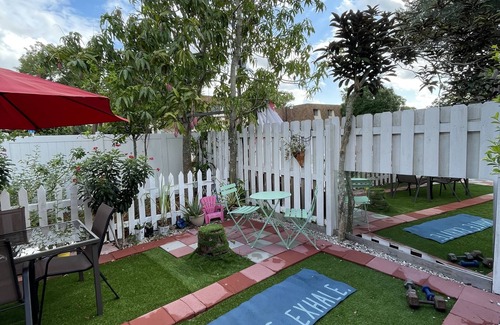 North Lauderdale House | Beautiful & spacious Backyard for gatherings and events in North Lauderdale!