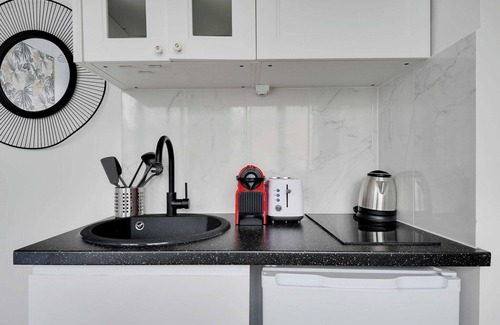 Belleville Apartment | Beautiful studio - 2P - Parc de Belleville