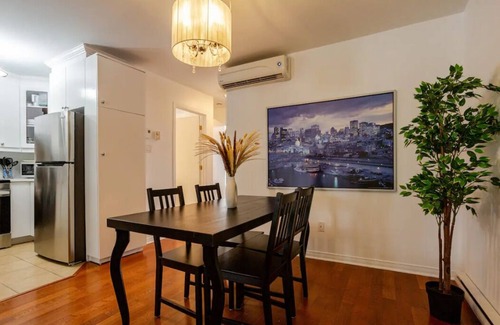 Mercier-Hochelaga-Maisonneuve Condo | Beautiful Sunny Haven