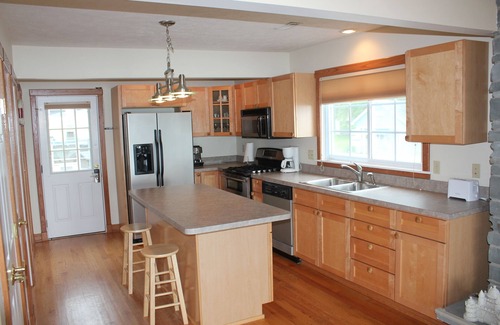 Blossvale House | !Beautiful Sylvan Beach Sunsets!