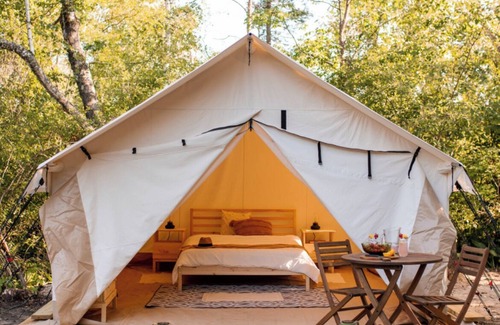 Campbellsport RV Rental | Beautiful Tent at Camp Northern Lights!