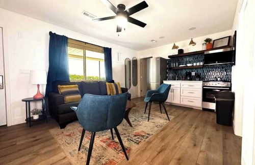 Lake of the Ozarks Condo | Beautiful Upstairs 2 Bedroom 1 bath at Lake Front Resort Unit 12