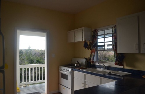 Clarence Town Cottage | Beautiful verandah style house just one minute from the ocean,