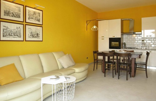 Capodimonte House | Beautiful villa for 12 people with WIFI, A/C, TV, terrace and pets allowed
