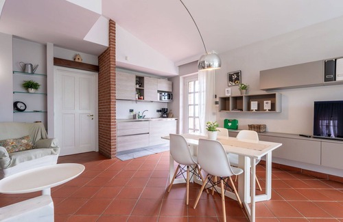 Barolo House | Beautiful villa for 4 guests with WIFI, TV, terrace and panoramic view