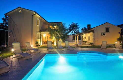 Brgod Villa | Beautiful villa Natura with pool in Labin