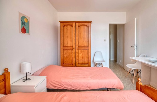 Jolimont-Soupetard-Bonhoure Bed & Breakfast | Bed and Breakfast with Local Host in Toulouse with Wi-Fi