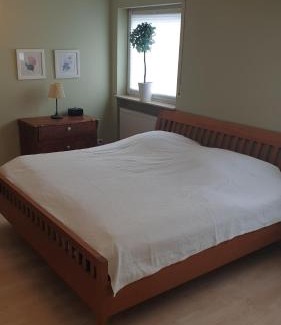 Oberursel Apartment | Bed and Pool