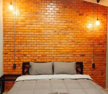 Pra Thai Hotel | Bed Box